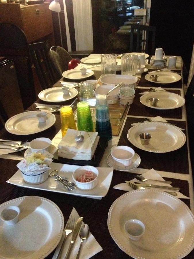 Repos & Manna Downtown Montreal Bed & Breakfast Luaran gambar